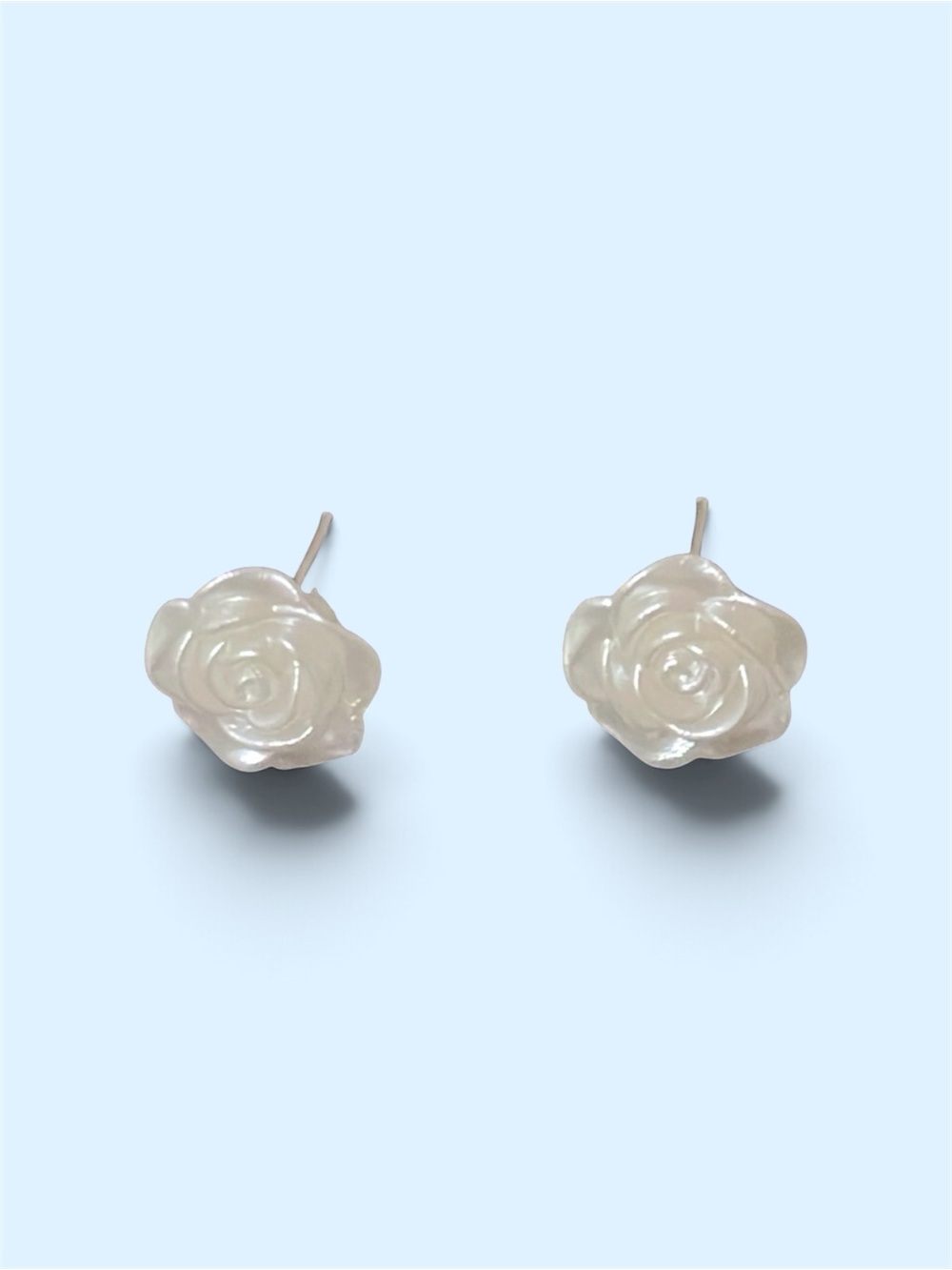 🆕 Ivory Color Rose Stud Earrings